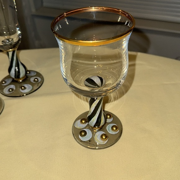 Mackenzie-Childs Rare Whimsical Wine/ Water Goblet Glass - Picture 4 of 6